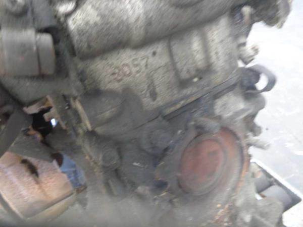 MOTEUR MAZDA 1.6ESSENCE - Vue 6